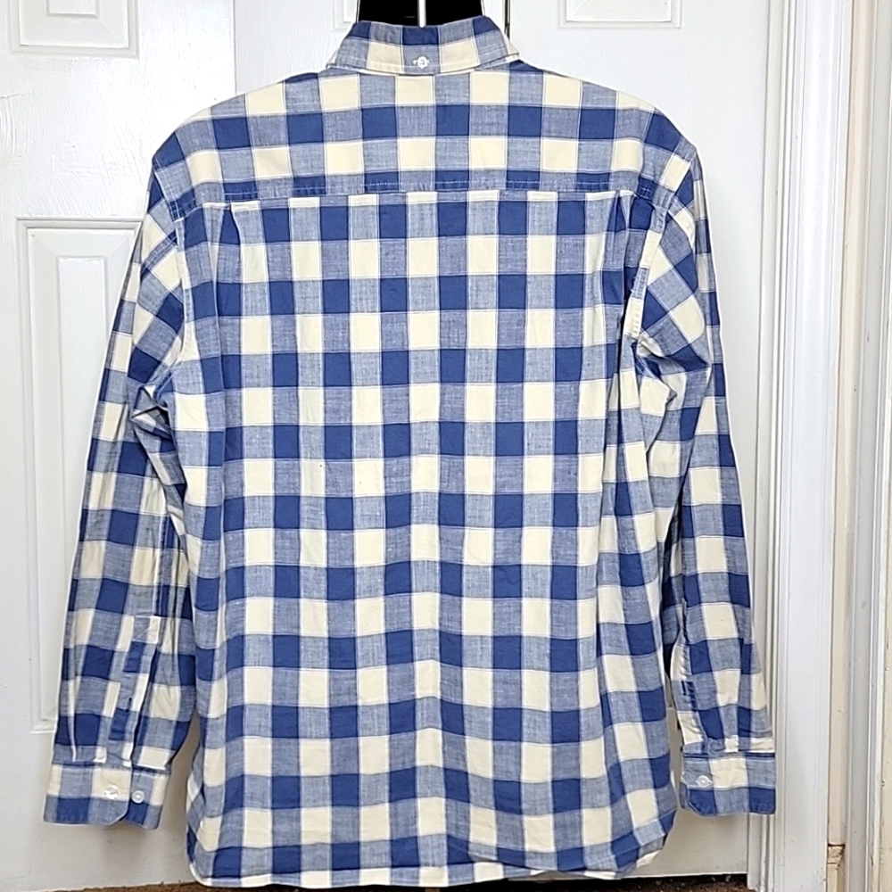 LL Bean Traditional Fit Chambray Shirt Size XL Blue and White - Picture 5 of 6